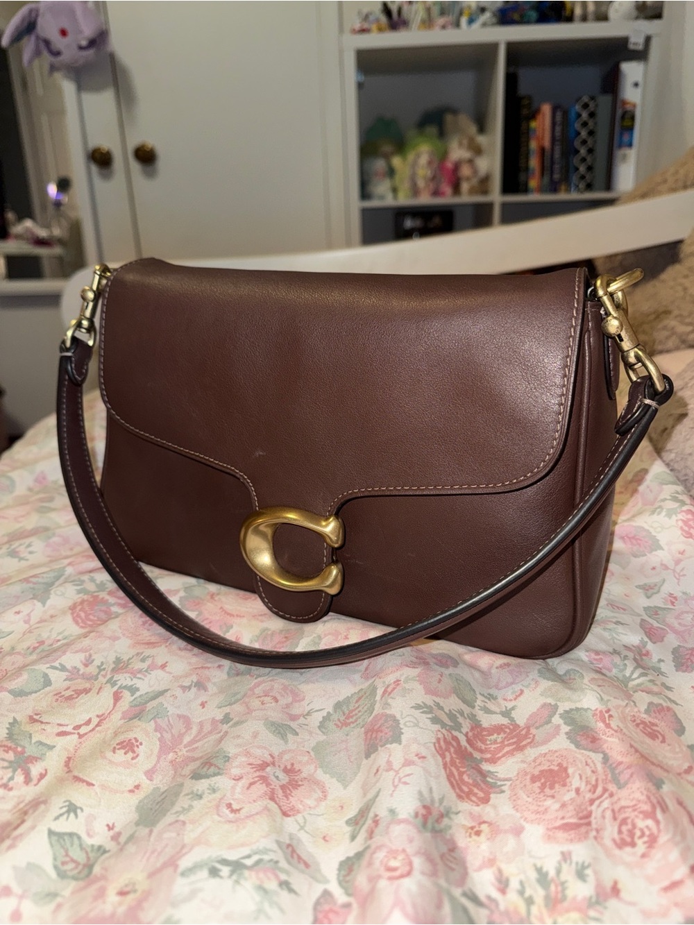 Coach Chocolate Brown Leather Shoulder Bag with Brass Hardware
